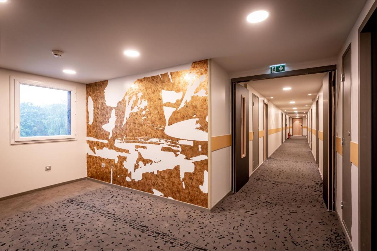 Ibis Styles Valenciennes Petite Foret المظهر الخارجي الصورة